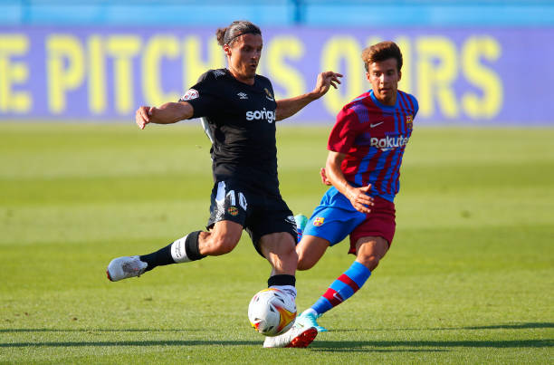 这表明他不 这表明他不